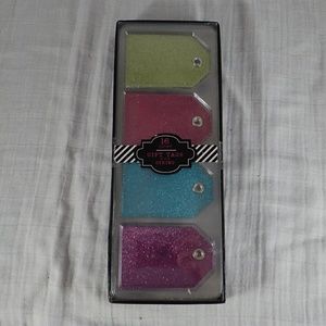 Roobee 16 Count Gift Tags with String - New